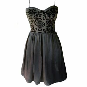 Band of Gypsies Black and Cream Strapless Sweetheart Mini Dress